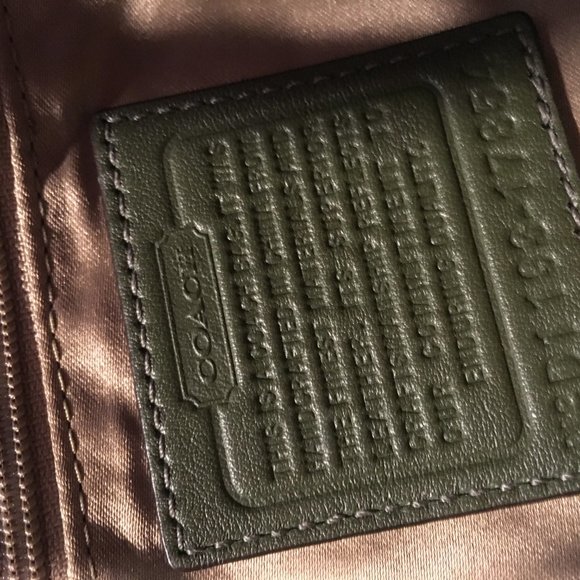 Coach Crossbody - Picture 4 of 7